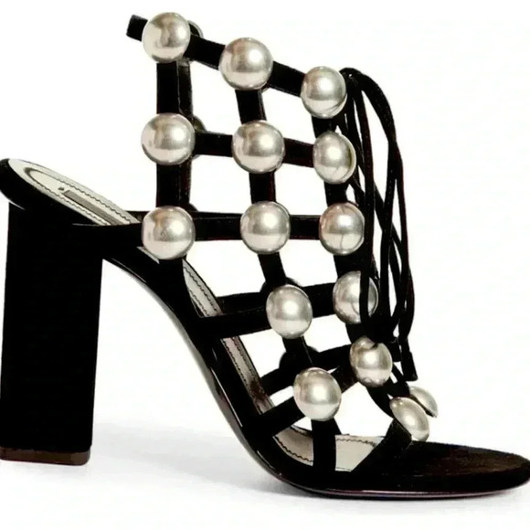Alexander Wang Shoes - ALEXANDER WANG
NEW in box Alexander Wang Rubie Cage Sandals